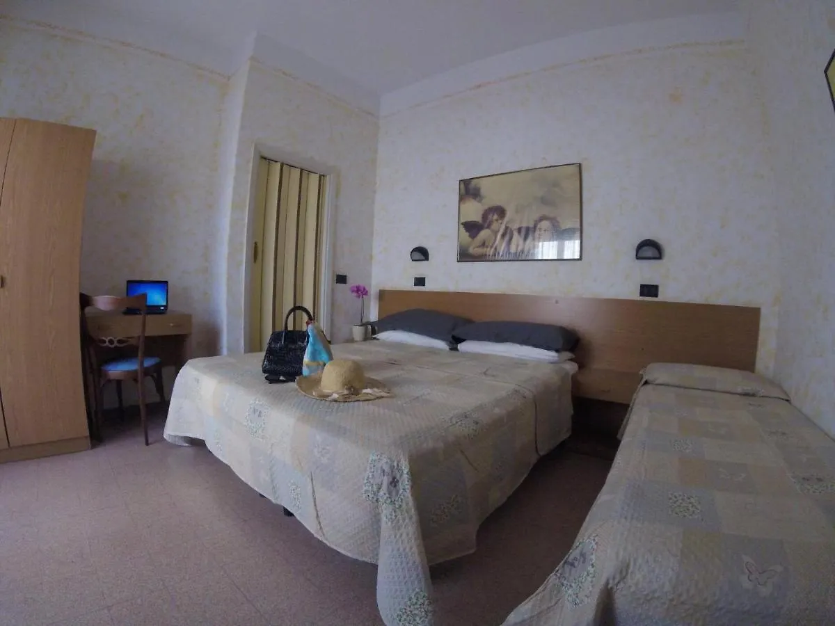 Albergo Rondine Hotel